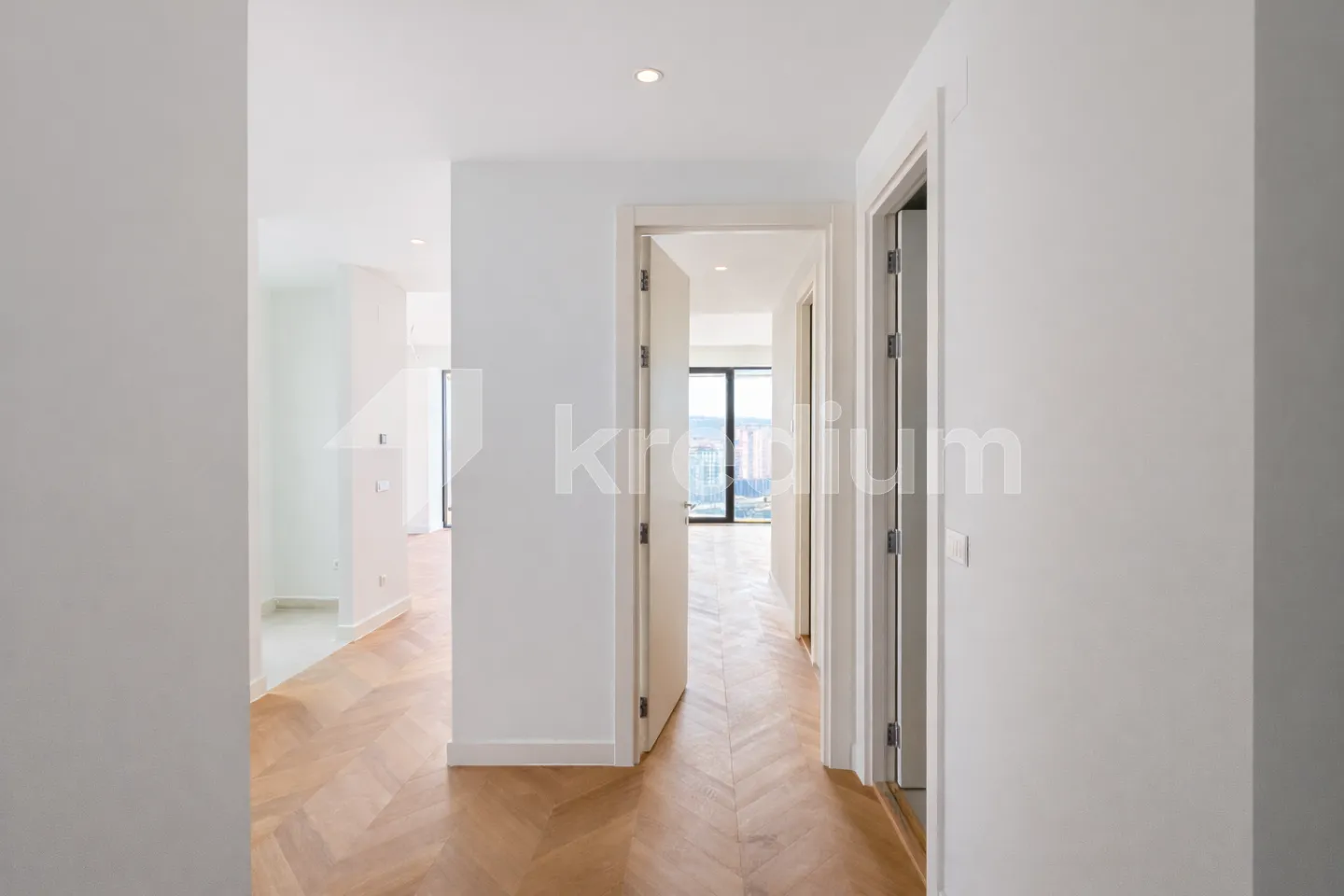 13 (4)_69c5148897270.webp